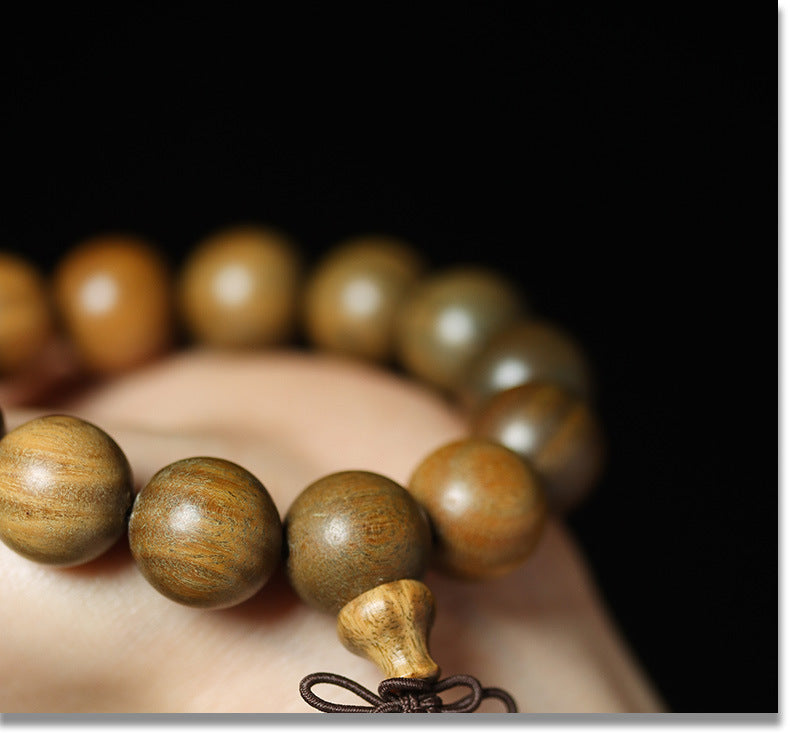 Green Sandalwood Bead Bracelet – Taoist 15-Bead Circle for Calm & Meditation - EclipticJew